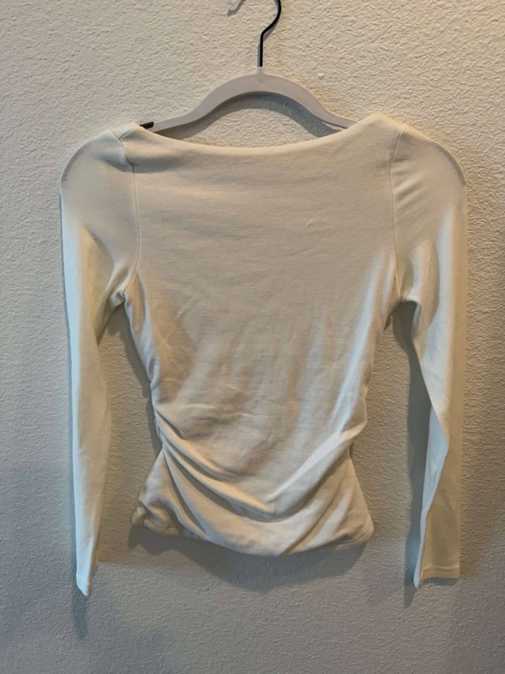 Women's Long Sleeve Boatneck Backless Top in White
